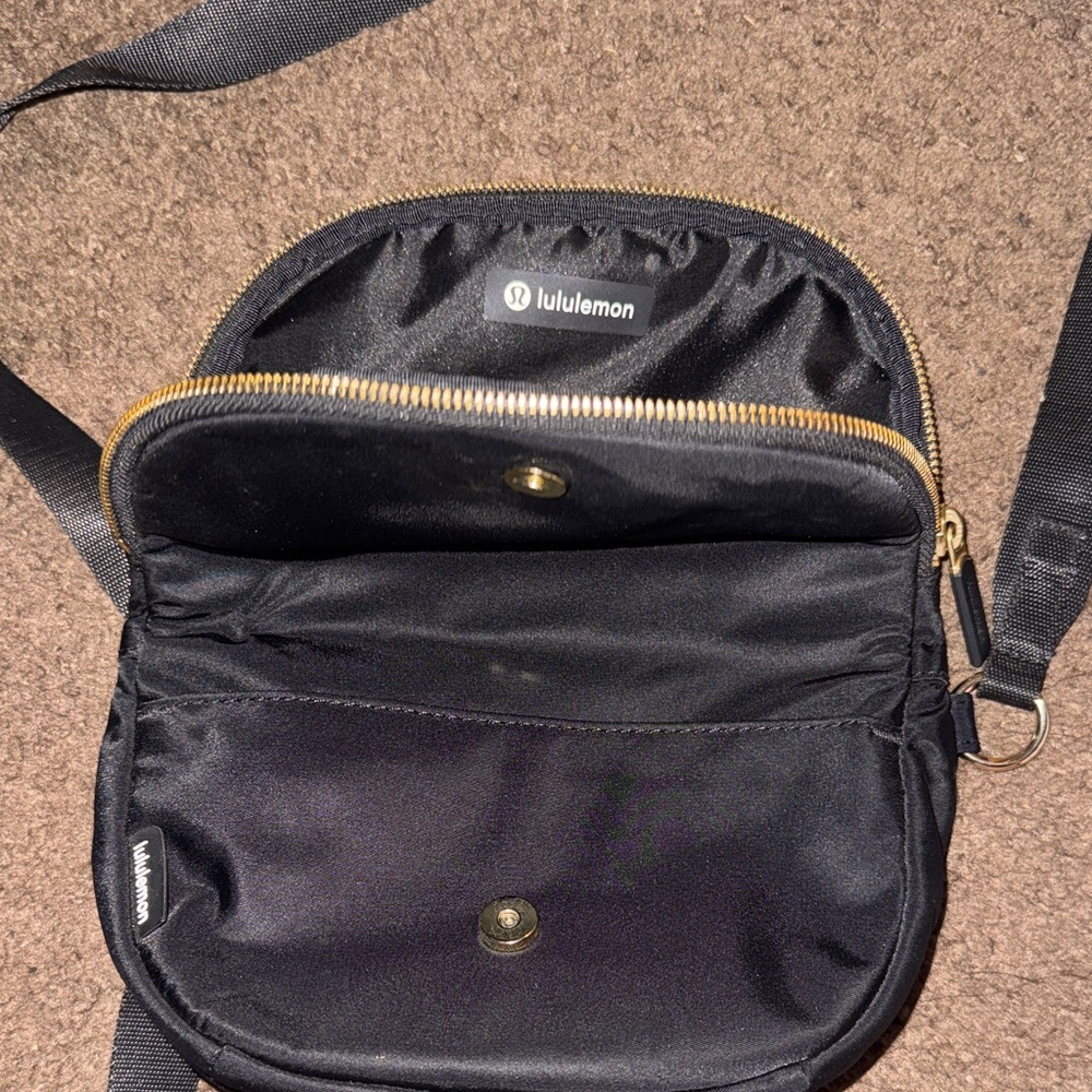 lululemon athletica Black Crossbody Bag with Gold Zippers - Picture 2 of 4
